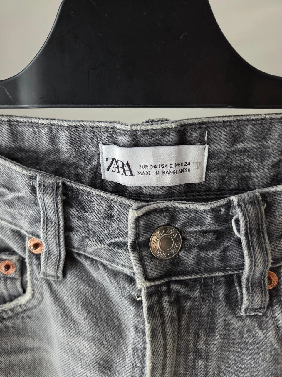Rechte jeans Zara grijs uitgewassen \ maat 34 \ trendy denim \ zeer goede staat – photo 4